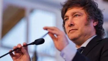 Javier Milei en Vox en Madrid: dijo que defiende «con uñas y dientes» su gobierno y opinó sobre Charlie Kirk