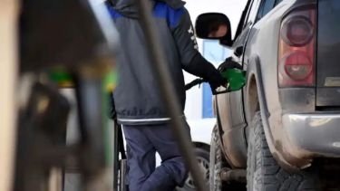 Cayó la venta de combustibles en Neuquén y Río Negro: el consumo en agosto retrocedió más del 2% interanual