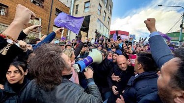 Por protestas, Javier Milei suspendió su actividad de campaña en Ushuaia