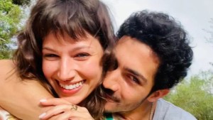 Úrsula Corberó confirmó su embarazo con Chino Darín a través de un contundente mensaje