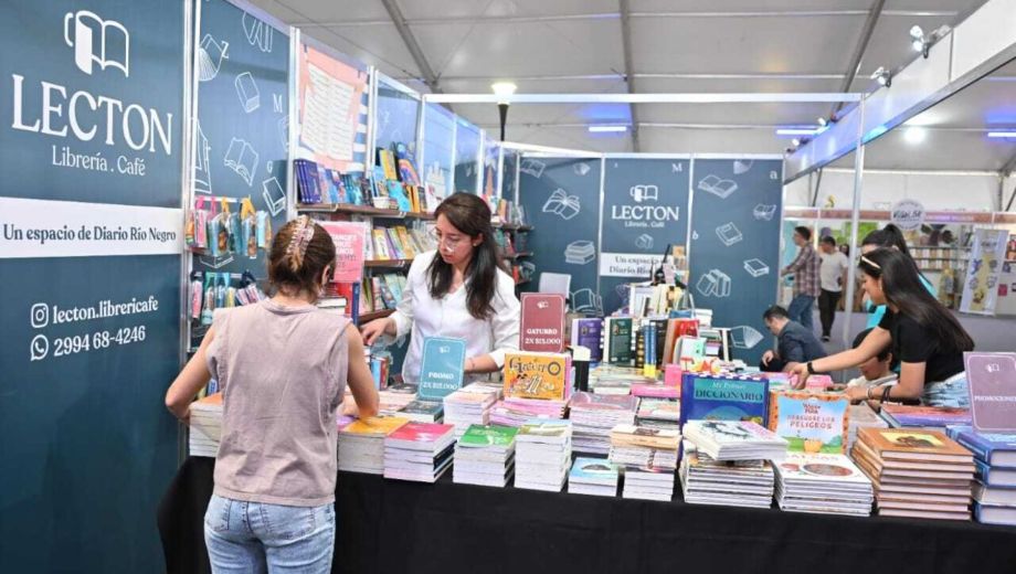 Lecton, presente en la Feria del Libro 2025 en Neuquén. Foto: Gentileza.  