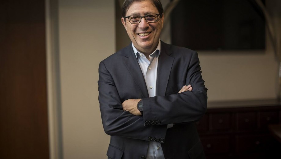 Miguel Kiguel. Doctor en economía (Econviews). 