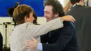 En su viaje a Estados Unidos para recibir un premio, Javier Milei se reunirá con Scott Bessent y la directora del FMI