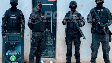 Por orden judicial clausuran una casa que era usada como kiosco narco en Plaza Huincul