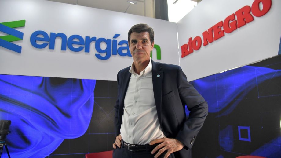 Oldelval pone en marcha otro oleoducto. Foto: Enrique García Medina. 