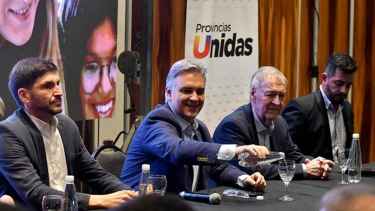 Gobernadores de Provincias Unidas cargaron contra Javier Milei y el kirchnerismo en Río Cuarto