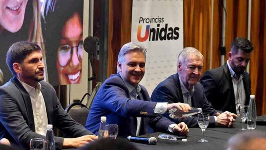 Gobernadores de Provincias Unidas en la Exposición Rural de Río Cuarto. Foto: La Voz.