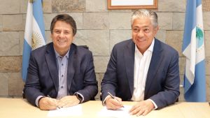 Ruta 22: Rolando Figueroa y Mariano Gaido acordaron construir «la mayor avenida de la Patagonia»