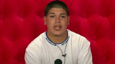 Polémica en redes por una tarotista que habló de la salud de Thiago Medina