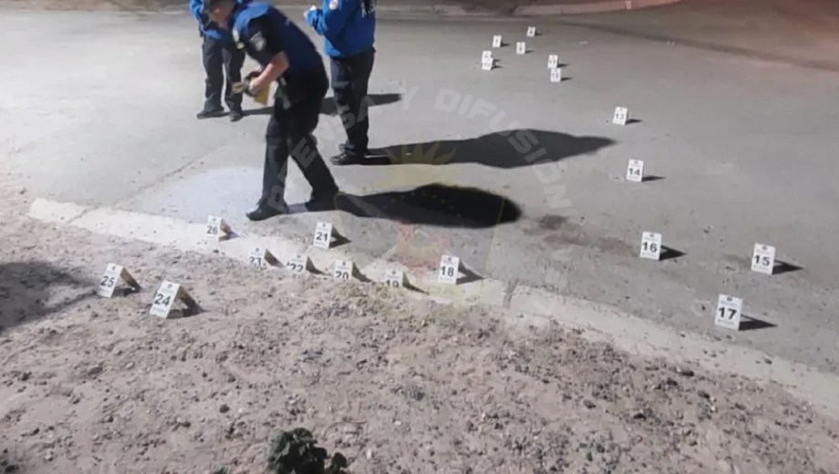 Los imputaron por dispararle 65 veces a un grupo de personas en Neuquén. Foto de archivo 