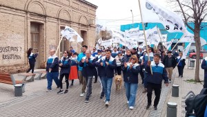 Paritaria en Río Negro: UPCN y Asspur se movilizaron y Provincia minimiza el impacto