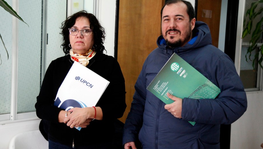 UPCN insiste con el rechazo y ATE aceptó la propuesta. Foto: Marcelo Ochoa.