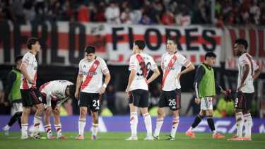 Malas noticias en River: Conmebol le abrió un expediente a dos referentes