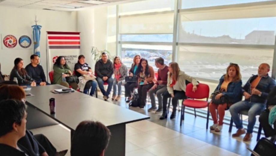 Nueva encuentro de mediación por las 127 Hectáreas en Neuquén. Foto: gentileza MPF. 
