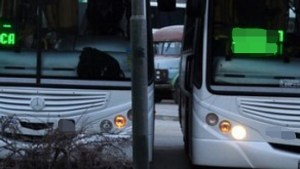 Un chofer de un micro estudiantil dio positivo en el test de alcoholemia antes de salir a Villa La Angostura