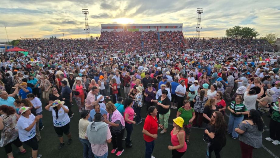 Más de 15.000 adultos y adultas mayores participaron de tres jornadas inolvidables en Viedma, General Roca y San Carlos de Bariloche. (Foto: gentileza)
