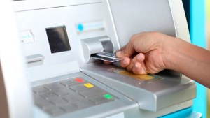 Le depositaron una suma millonaria por error y no la devolvió: ahora enfrenta una causa penal en Cipolletti