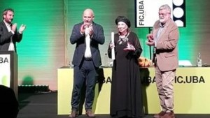 Graciela Borges recibió el Doctorado Honoris Causa en el Festival de cine de la UBA