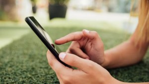 Los 5 mejores trucos para acelerar un celular viejo y hacerlo rendir como nuevo