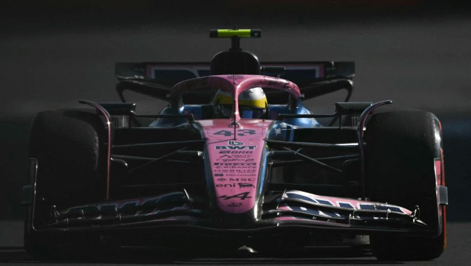 Franco penó con el auto, pero hizo una prueba correcta en el trazado azteca. (AFP)