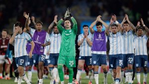 Racing aguantó hasta el minuto 87 y Flamengo ligo en la primera semifinal de la Libertadores