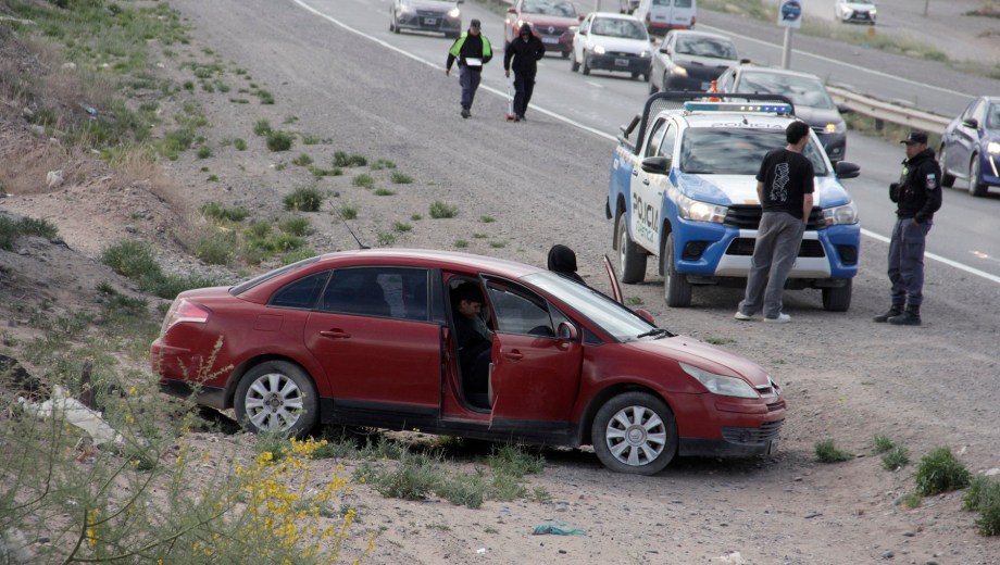 Accidente en Ruta 7 entre Neuquén y Centenario. (Oscar Livera).