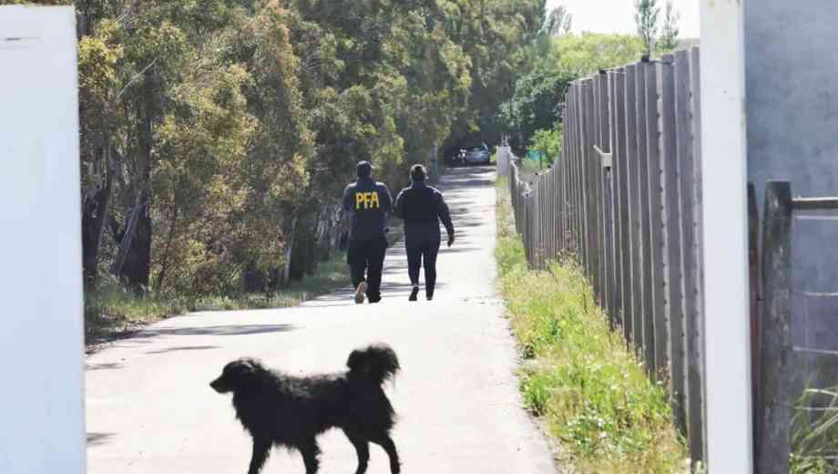 Hoy se realizaron allanamientos en la casa de "Fred" Machado en Viedma por la causa que vincula a José Luis Espert. (Foto: Diario RÍO NEGRO)