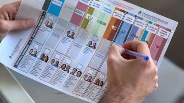 Elecciones 2025: ¿de cuánto es la multa por no votar este domingo 26 de octubre?