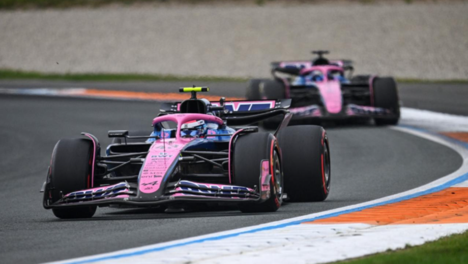 Una imagen que se repitió en las últimas carreras: Colapinto adelante de Gasly. (Archivo)