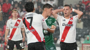 No lo bancan más: el jugador de River que quedó marcado luego de la derrota ante Sarmiento