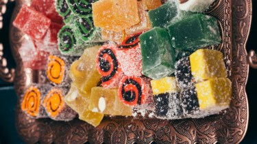 Cómo hacer caramelos caseros con 4 ingredientes y en apenas minutos: resultado increíble 