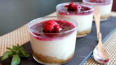 Cheesecake en taza sin azúcar: receta fácil para un postre delicioso y saludable