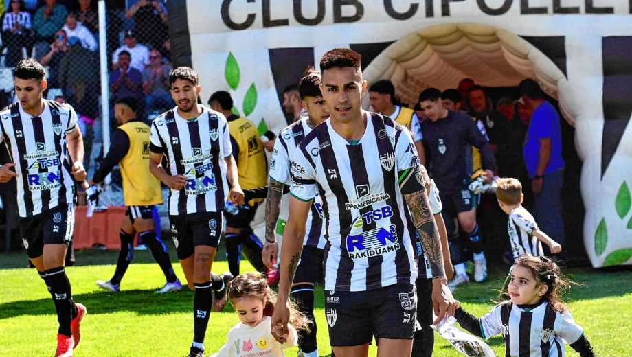 Agustín Stancato se fue de Cipolletti y jugará en Olimpo. (Foto: Matías Subat)