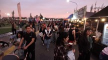 Imagen de En 10 fotos | Así se vivió el día 1 de la feria más grande de Neuquén y la Confluencia de Sabores este viernes