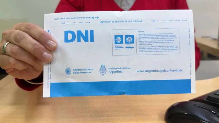 Elecciones 2025: Retiro de DNI. Foto: gentileza Gobierno de Río Negro.-