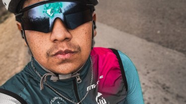 El ciclismo de luto: quién era el joven que murió mientras entrenaba con su bici en Allen