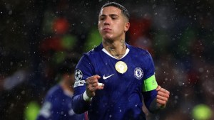 Con un gol de Enzo Fernández, Chelsea goleó al Ajax por la Champions League