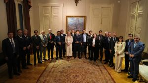 «Efecto dominó»: la trastienda de la marcha atrás de Ley de Tierras expone el diálogo con gobernadores