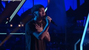 Joaquín Martínez de Neuquén superó el 4° round de La Voz Argentina y está cerca de la final