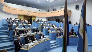 La Legislatura de Río Negro eliminó una tasa y quitó un aporte al gremio judicial