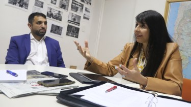 Elecciones en Río Negro: Lorena Villaverde pidió un “bozal legal” para Juan Martin