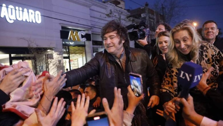 Milei visitó Mar del Plata este martes 7 de octubre, tras su show en el Movistar Arena. (Mauro V. Rizzi - LA NACION)