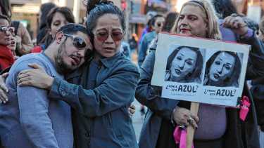 Neuquén marcha para exigir respuestas tras el hallazgo de un cuerpo: «Que digan si es Azul»
