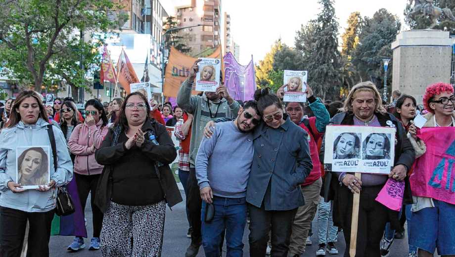Convocan a marchar para exigir justicia por Azul Semeñenko. (Oscar Livera).