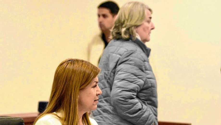 Gloria Ruiz y María Isabel Richini. No se saludaron en la sala de audiencias. (Matías Subat)