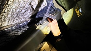 Cruzó por la Patagonia con 10 kilos de cocaína y casi 200 pastillas en un camión: lo descubrió Gendarmería