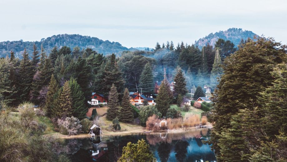 La postal patagónica preferida por turistas brasileños y europeos, que combinan relax, gastronomía y aventura en un mismo destino. Gentileza. 