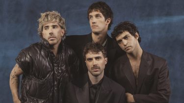 Silvestre y La Naranja presenta Alter Ego, un viaje   indie de sintes progresivos y ritmos ochentosos