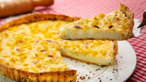 Cómo hacer una tarta de choclo perfecta con sólo una lata y en 5 pasos 