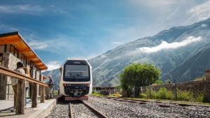 Es el tren más moderno de Argentina y el primero en su tipo en Latinoamérica: la joya argentina que pocos conocen 